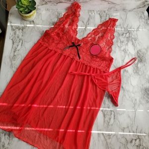 Plus Size Red Lace Lingerie Set Size 1X NWT